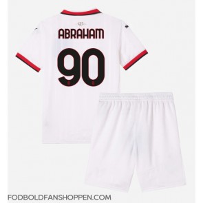 AC Milan Tammy Abraham #90 Udebanetrøje Børn 2024-25 Kortærmet (+ Korte bukser)